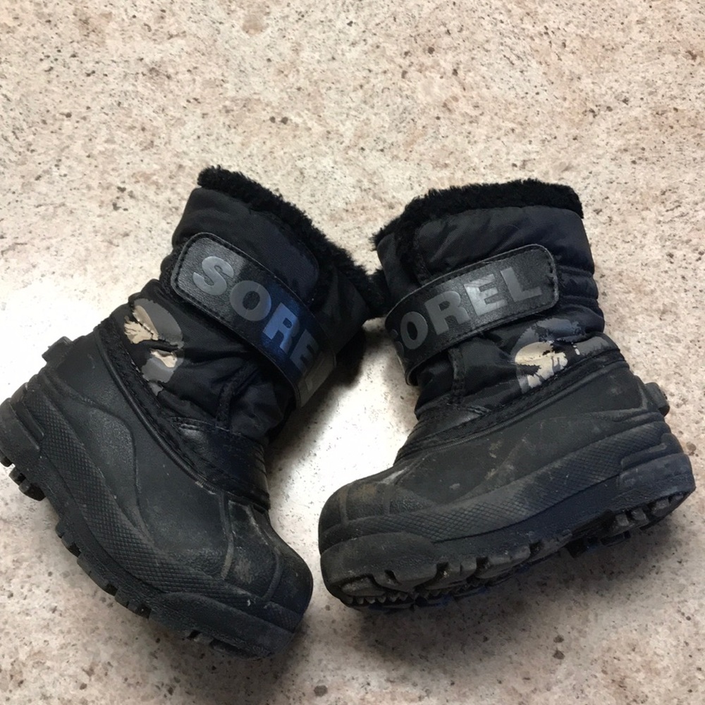 Boys toddler size 7 sorel winter boots
